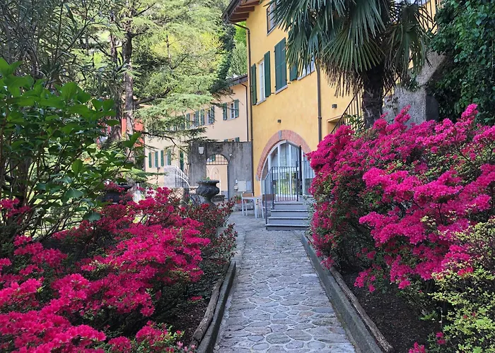 Rosa Dei Venti - Lake View Apartments & Suites